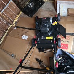 Never Used . Never Had Gas Or A Blade Of Grass