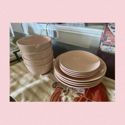 12pc Dinnerware Set