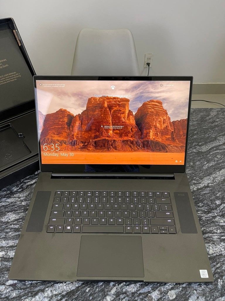 Razer Blade 18 Gaming laptop