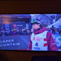 55" LED TV Hitachi  With Remote Control