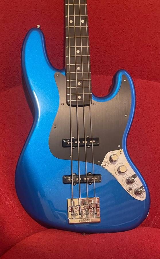 Fender American Ultra II Jazz Bass