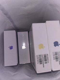 APPLE MYSTERY BOX