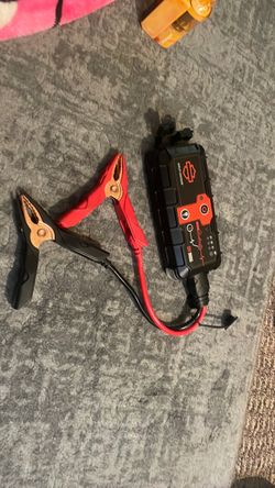 Jumper battery pack