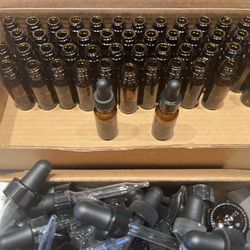 Moving Sale - Closing Business: Amber Boston Round Bottles (Lot Of 78+) – $10