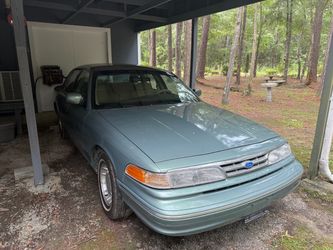1997 Ford Crown Victoria