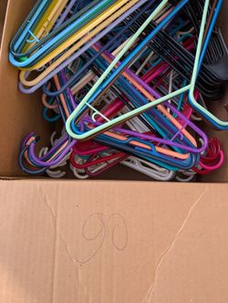 Hangers Many Colors, 90