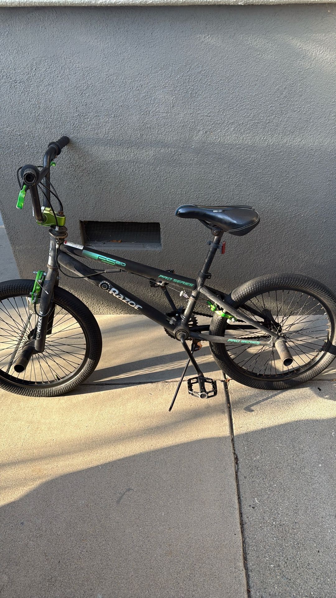 Razor Pro Series 20 Inch
