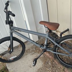 Specialized Fuse 1 bmx bike