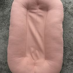 Baby Snuggle Me Organic Lounger