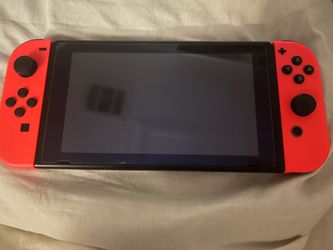 Nintendo Switch + all accessories + carrying case