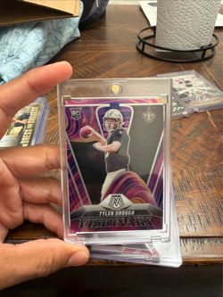 Tyler Shough Mosaic Visionary Rookie Card Saints