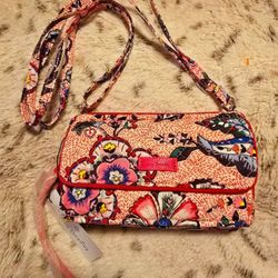 NWT VERA BRADLEY Iconic RFID All In One Crossbody -Stitched Flowers