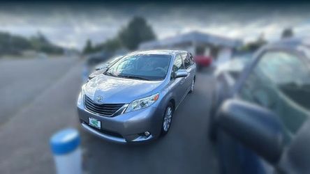2013 Toyota Sienna