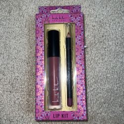 Nicole Miller lip kit and lip gloss