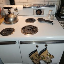 Antique General Electric Stove