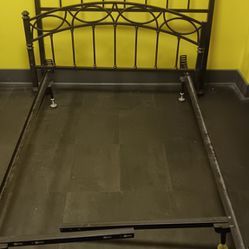 Queen Size Bed Metal Frame