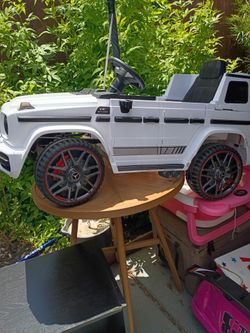 A big car for 25 just needs charger