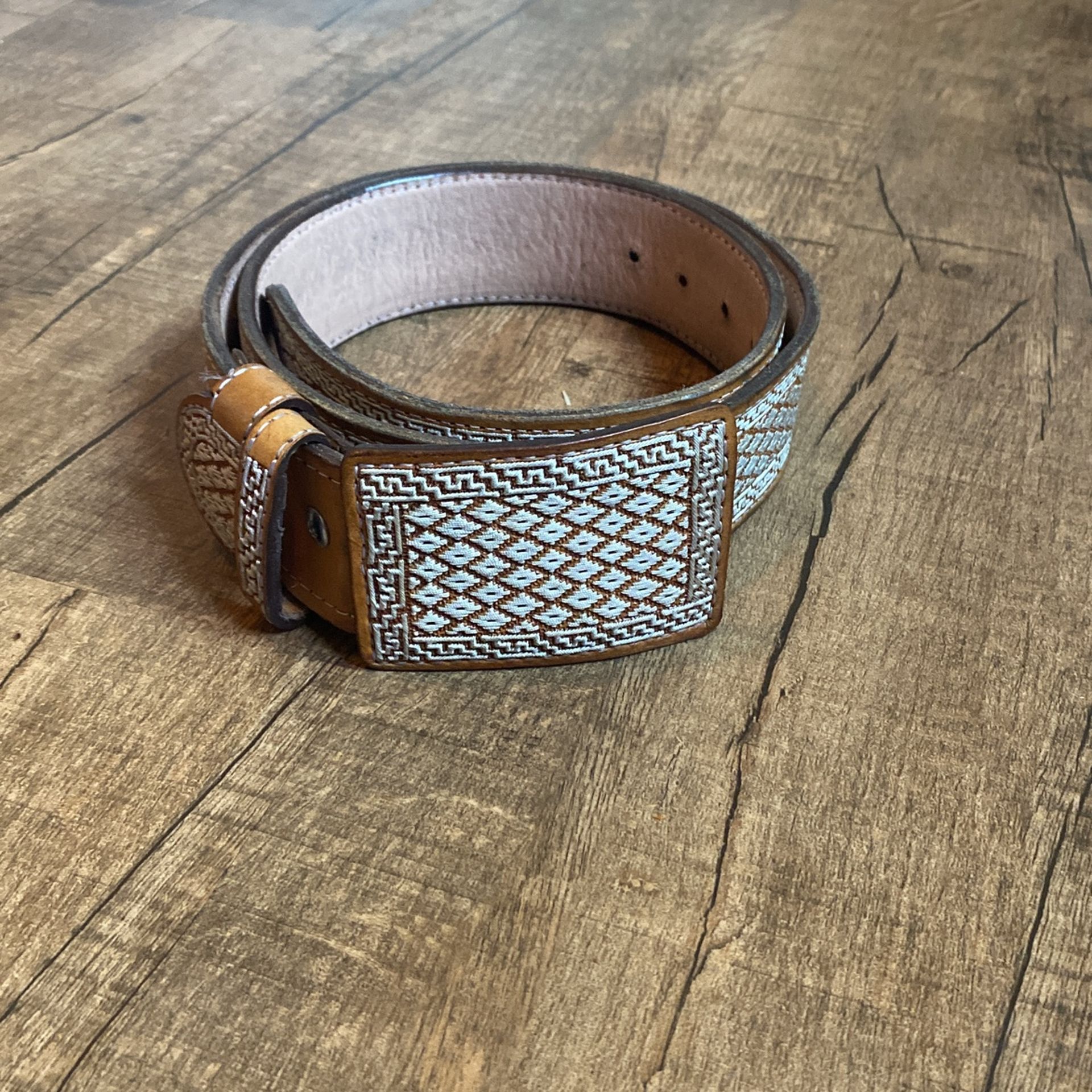 Charro Bordado Men’s Western Embroidered Litigado Style Belt