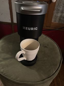 Keurig 1 cup coffee maker works great clean asking 35