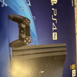 PS4 Pro Console And PS VR