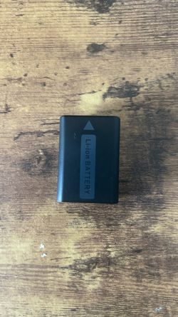 Sony ZV-E10  battery