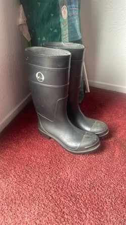 Size 11 Rain Boots 
