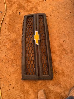 2014 chevy Silverado grill