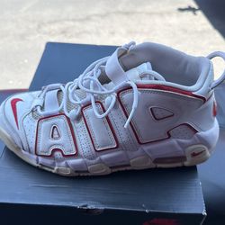 Nike    10. 1/2 