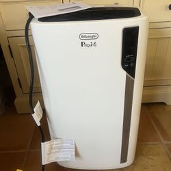 DeLonghi Portable Air Conditioner