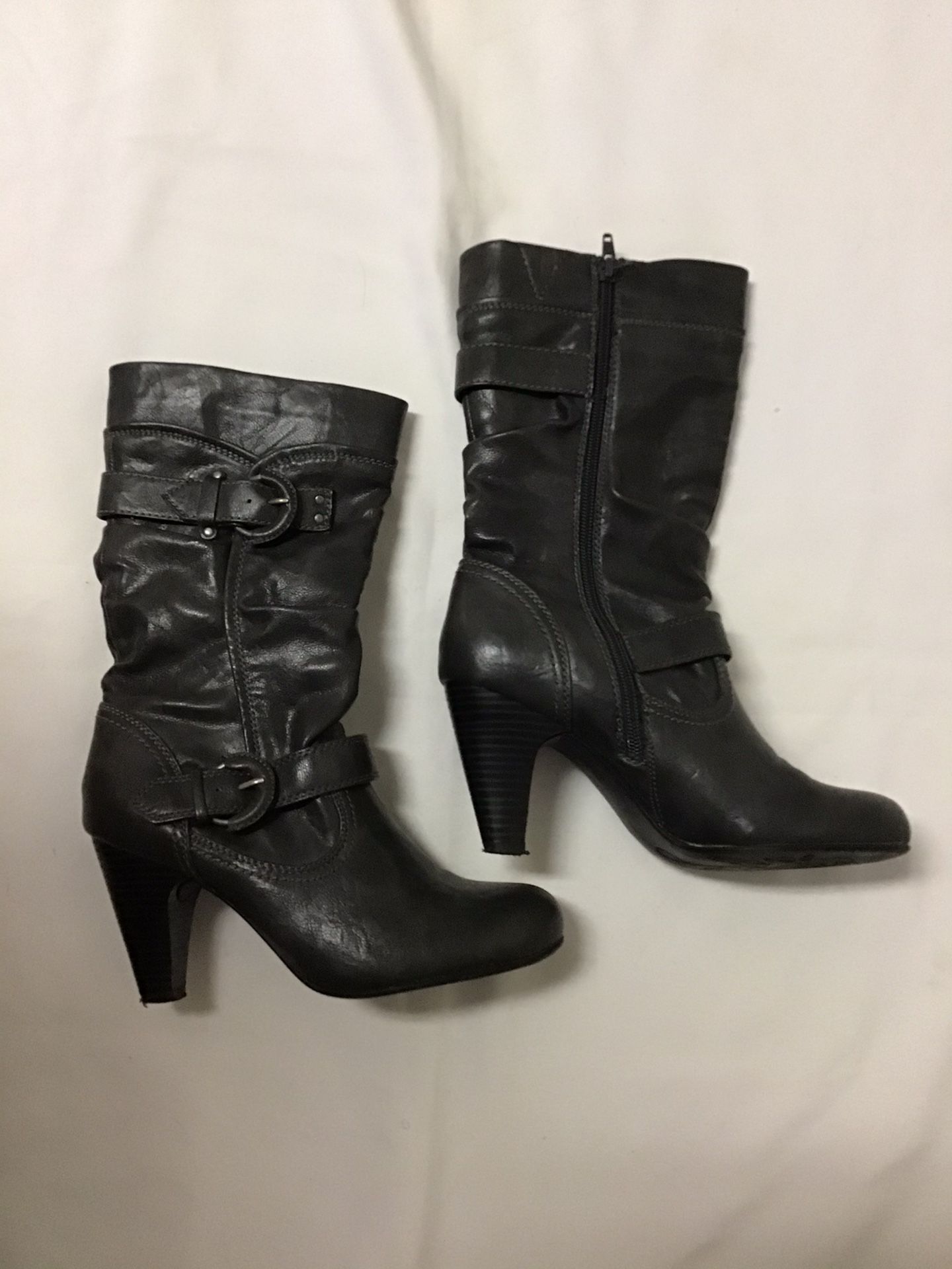 Women’s RIALTO gray mid calf side zip heel boots… Size 7 1/2M