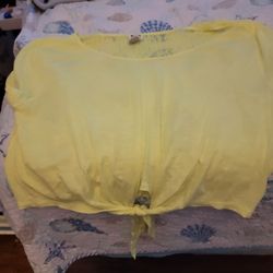 Worn once Victoria secret pink yellow 💛 dressy shirt lace back size medium tie front