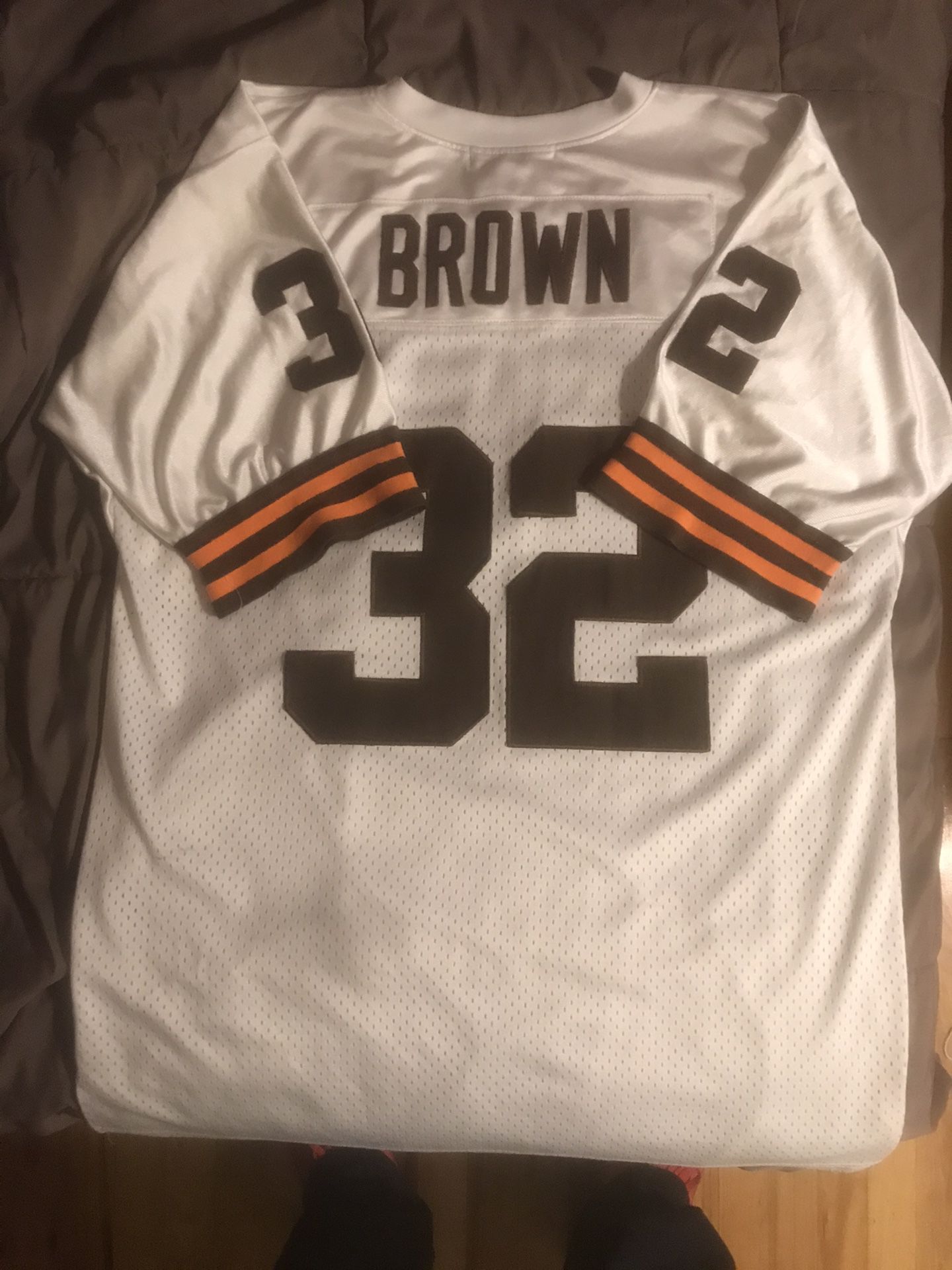 Mitchell and Ness Cleveland browns throwback Jim brown Jersey 2XL great  condition for Sale in Garfield, NJ - OfferUp