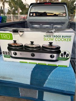 Slow cooker
