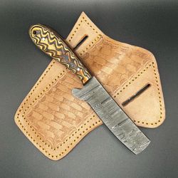 Knife (Damascus Bull cutter)