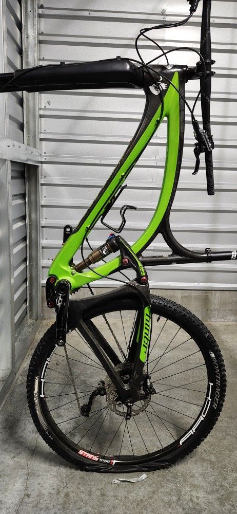 2016 Niner Jet Rdo Carbon Fiber Mountain Bike Cracked Frame