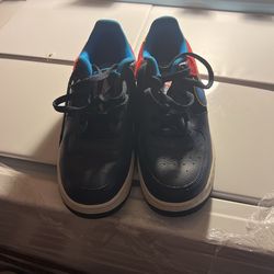 Nike Low Top