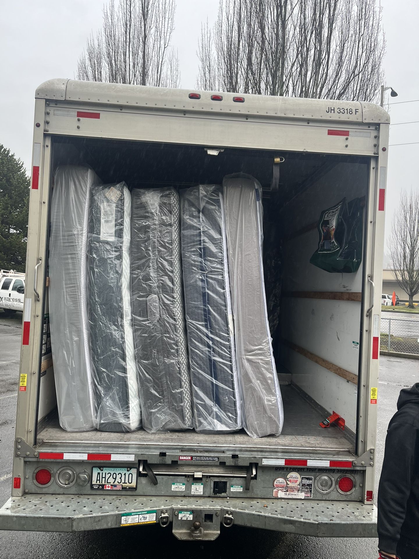 Mattress Clearout!! New inventory!! Spring Mattress Sale!!