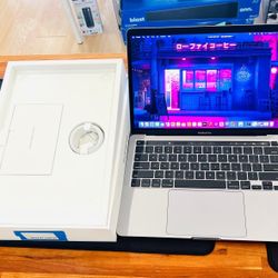 Apple MacBook Pro 13” 2020 TouchBar Core i7 32GB RAM 500GB In Box Like New!!!