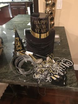 NEW YEARS HATS