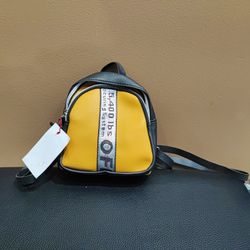Small Bagpack ( Mustard)