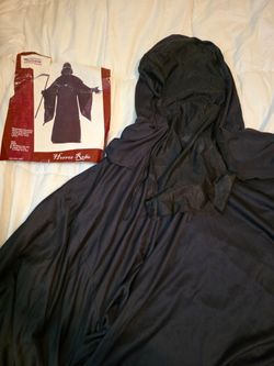 Mens Horror Robe