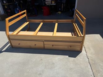 Full size bed with drawers
