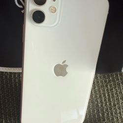 iPhone11 fully unlocked 128gb