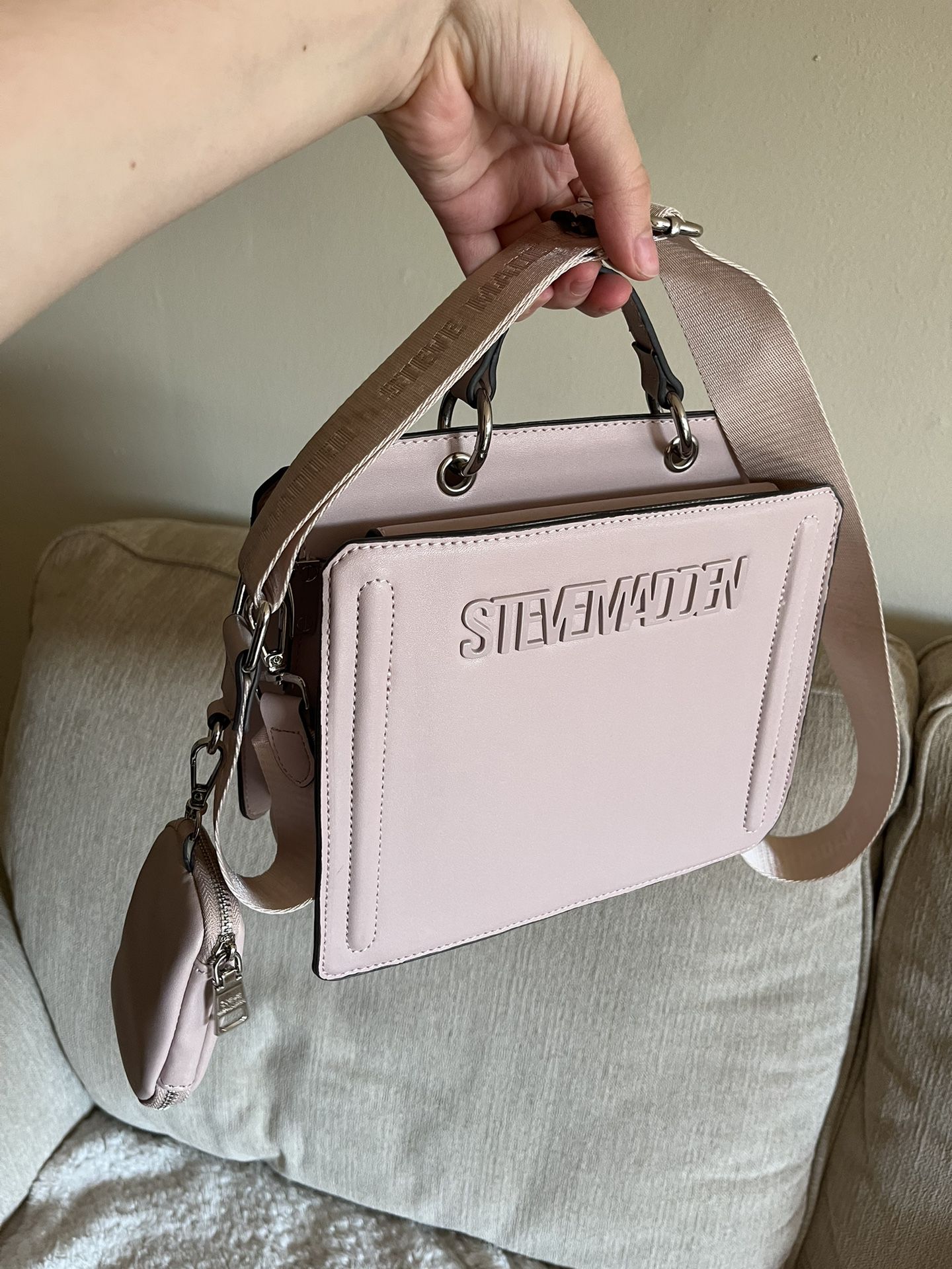 Steve Madden Crossbody Bag for Sale in Chicago, IL - OfferUp