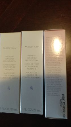 Mary k foundation beige300