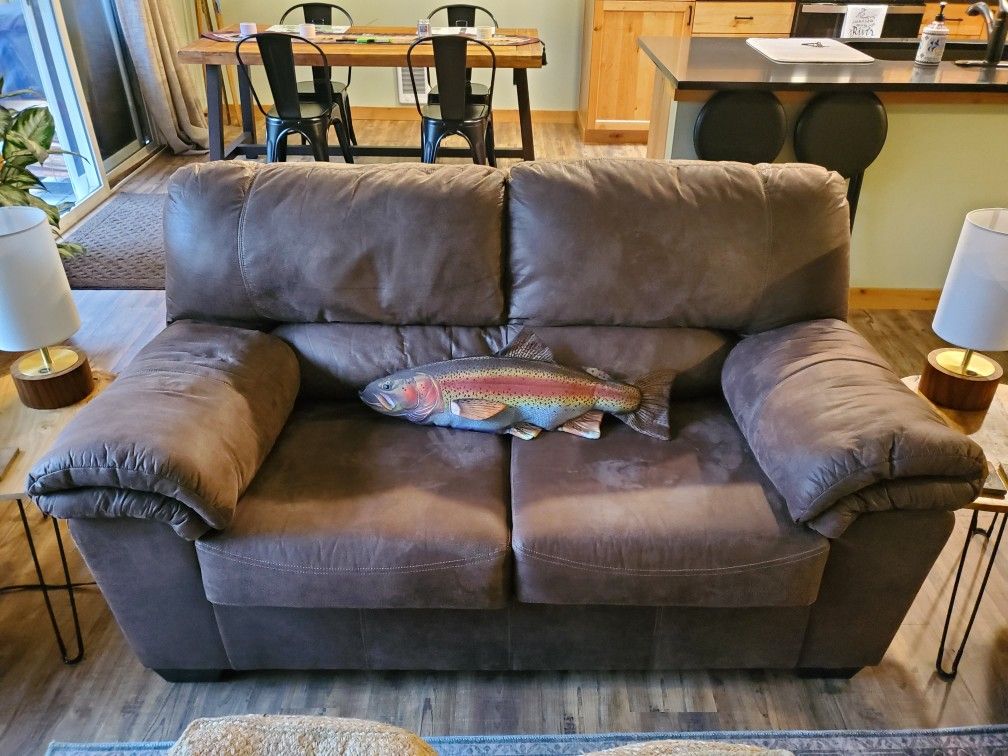 Loveseat