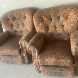 Recliner chairs