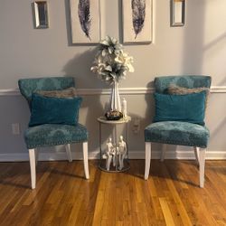 ACCENT CHAIRS AND TABLE MOVING SALE