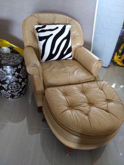 Leather chair cameo