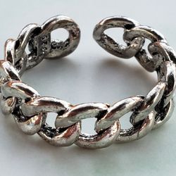 STERLING SILVER CHAIN RING ADJUSTABLE SIZE 6